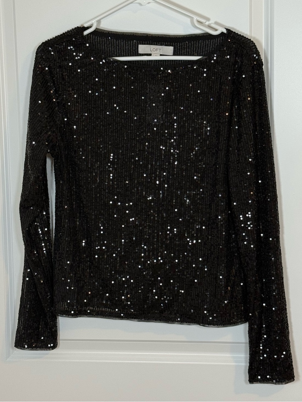 Ann Taylor Black Sequin Long Sleeve Crewneck Top